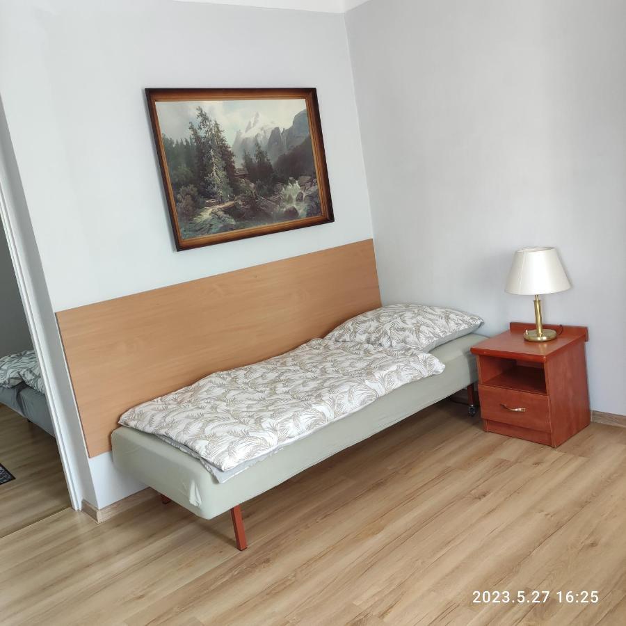 Apartament Pod Lipa 쿠드즈코 외부 사진